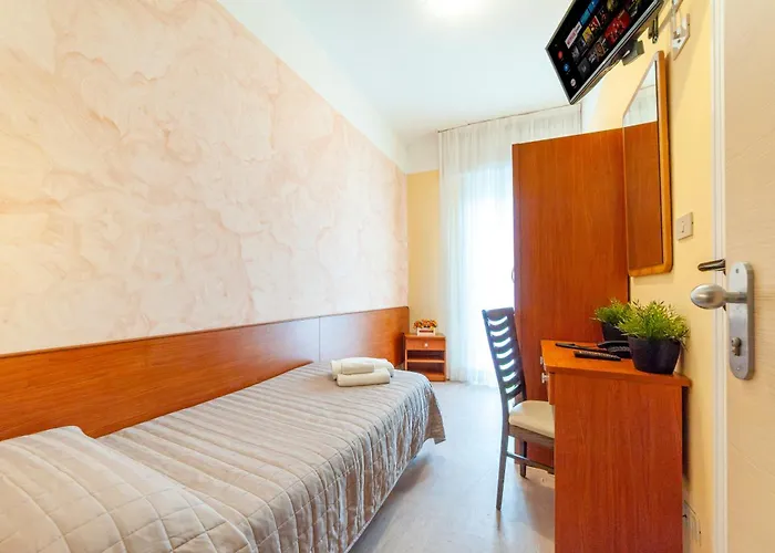 Nuovo Belvedere Hotel 3*
